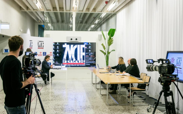 Najlepsi architekci zaprezentowali swoje realizacje w Zodiaku: zapis streamingu otwartych obrad jury